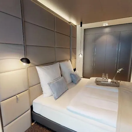 White Pearl 0.11 דירה טימנדורפר שטרנד